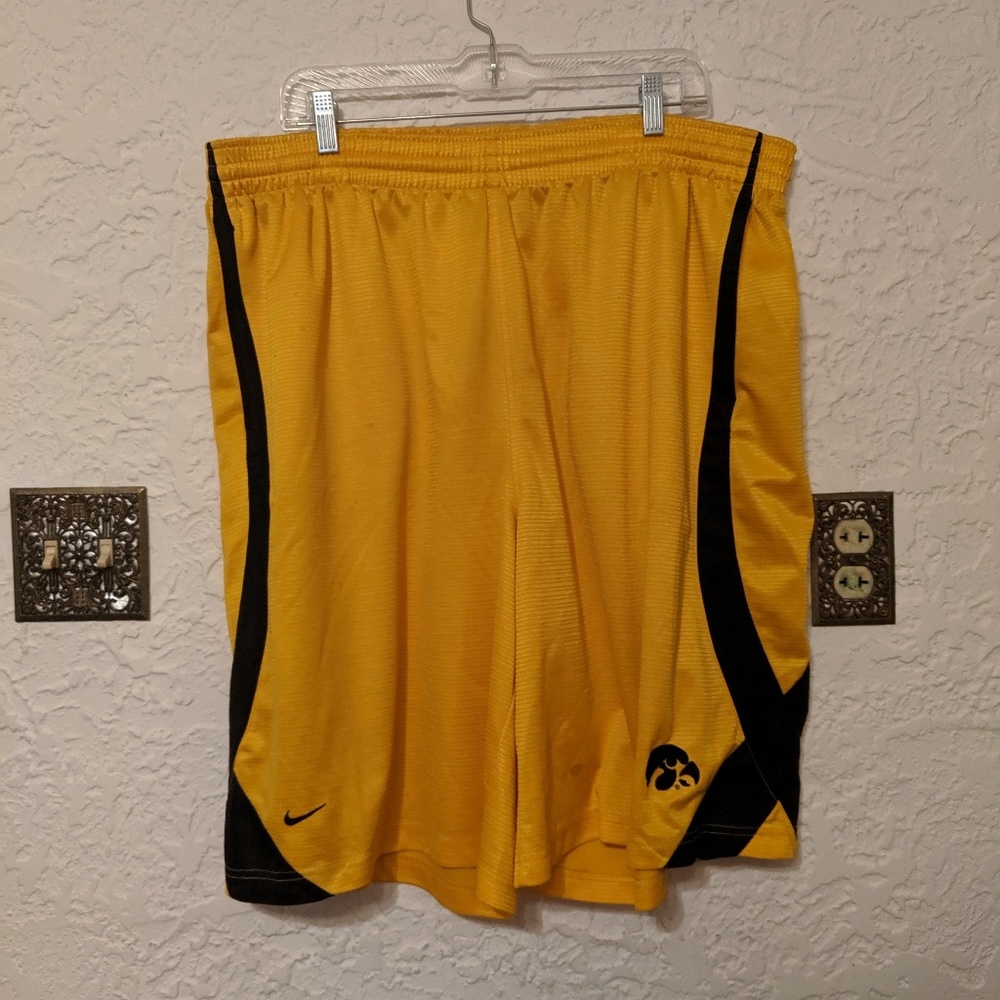 Iowa Hawkeyes Nike Dri Fit Men's Basketball Shorts